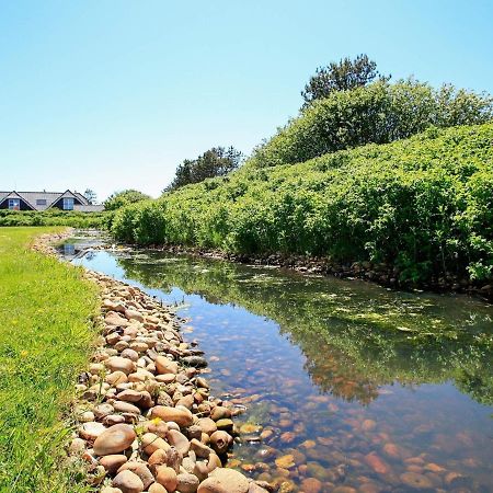 4 Person Holiday Home In Bl Vand Blåvand Exterior foto